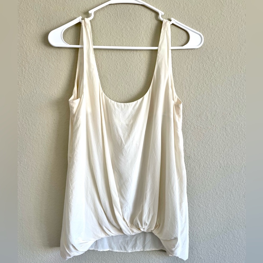 Elizabeth & James 100% silk top
